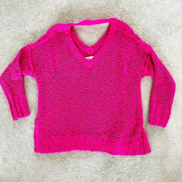 Hollister sweater - Picture 1 of 5